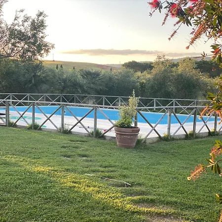 Alloggio per agriturismo Il Girasole Terzuolo *